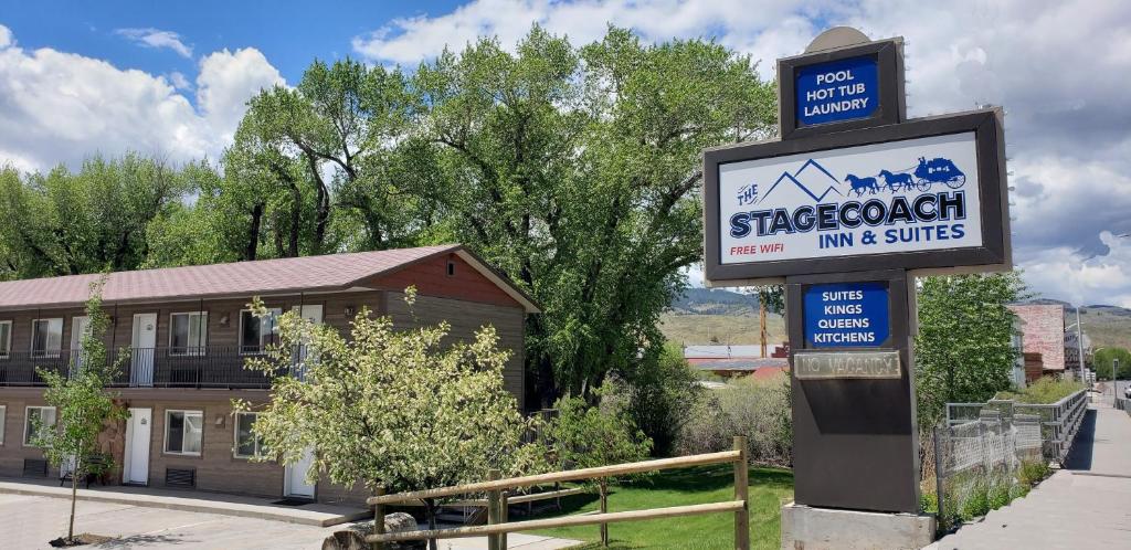 Stagecoach Inn & Suites