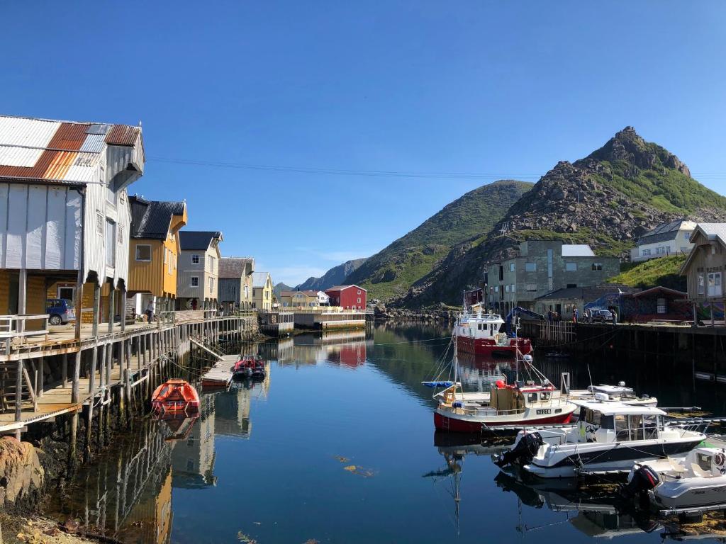 Cute small apartment on the pier in Nyksund