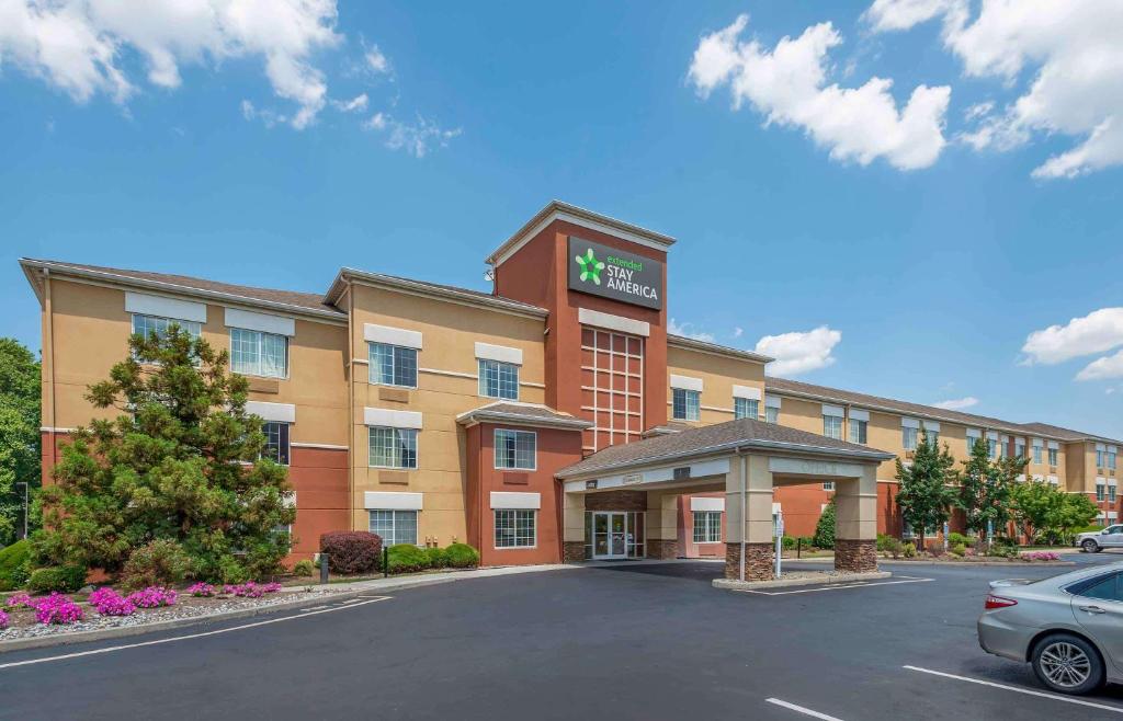 Extended Stay America Suites - Newark - Woodbridge